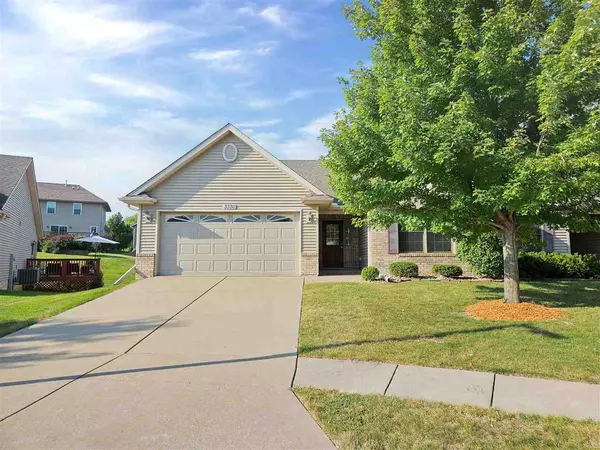 3330 Anastasia Place, Muscatine, IA 52761