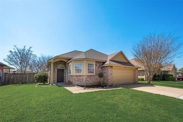 521 Redbud Drive, Forney, TX 75126