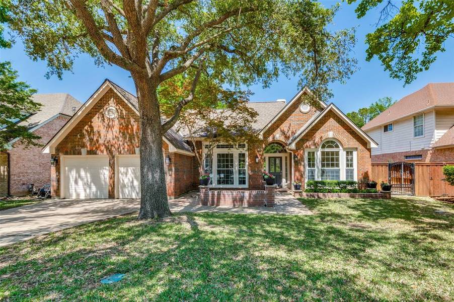 2140 Brentcove Drive, Grapevine, TX 76051