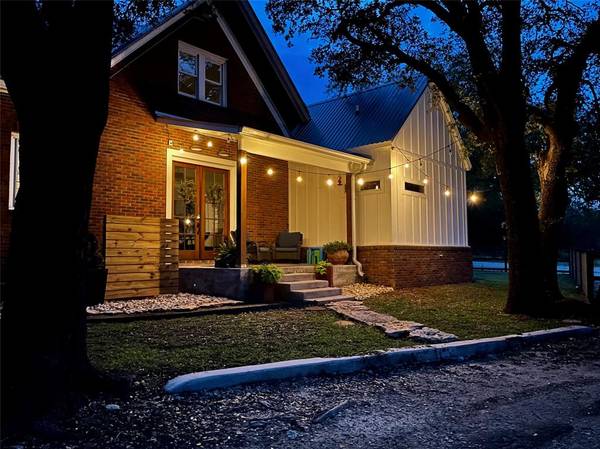 2010 Fisher Street, Goldthwaite, TX 76844