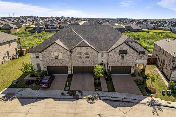 505 Somerset Drive, Lewisville, TX 75056