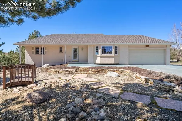 18330 White Fawn DR, Monument, CO 80132