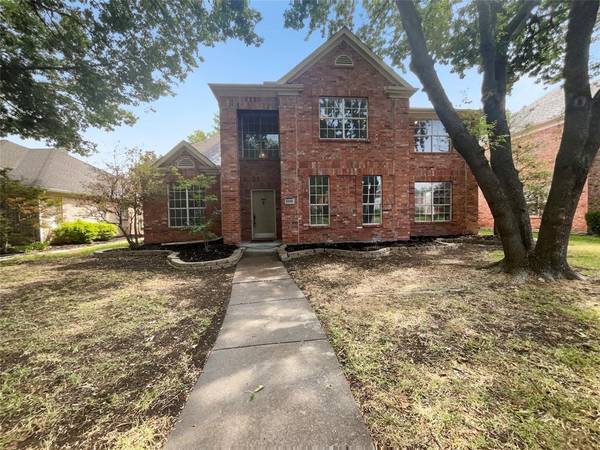 8900 Smokey Drive, Plano, TX 75025