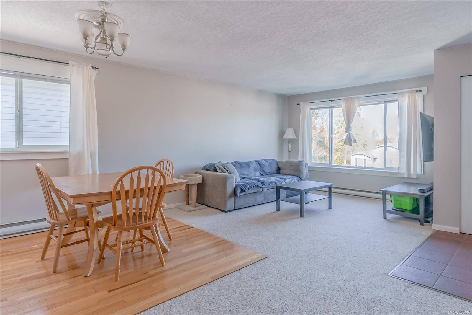 Nanaimo, BC V9R 6V4,272 Harwell Rd #7