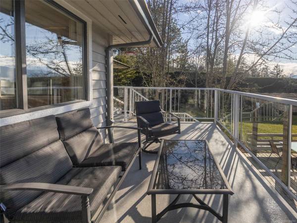 North Saanich, BC V8L 5G1,9170 Jura Rd