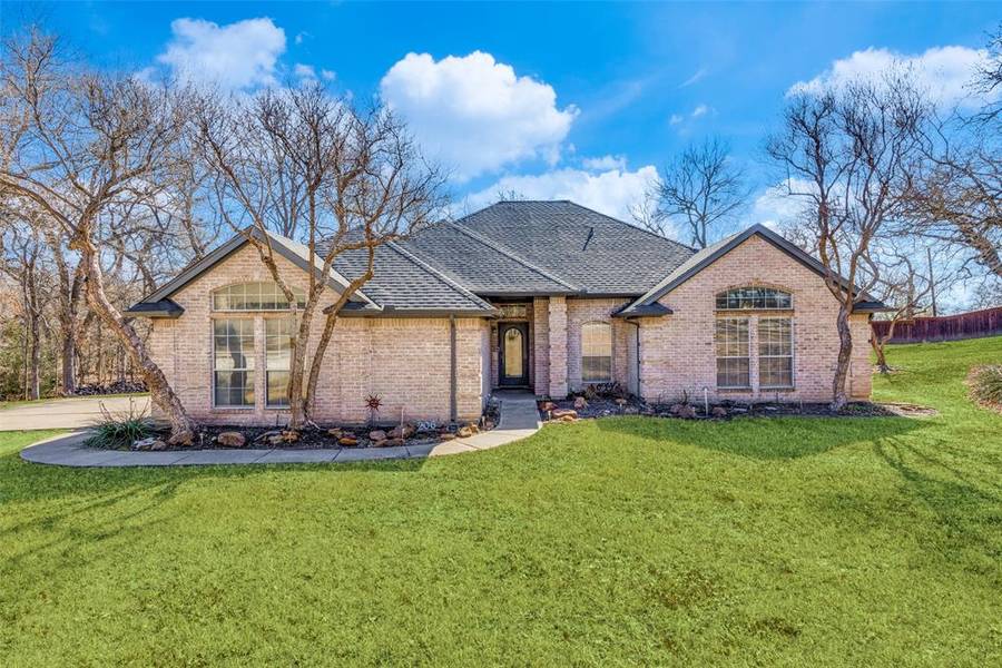 206 Hidden Oaks Drive, Hudson Oaks, TX 76087