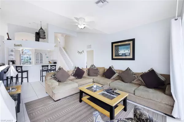 Marco Island, FL 34145,541 Hernando DR