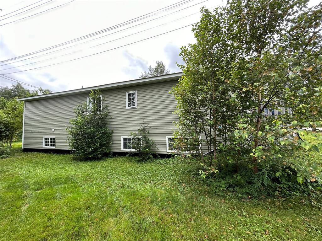Grand Falls-windsor, NL A2A2J2,234 Grenfell Heights