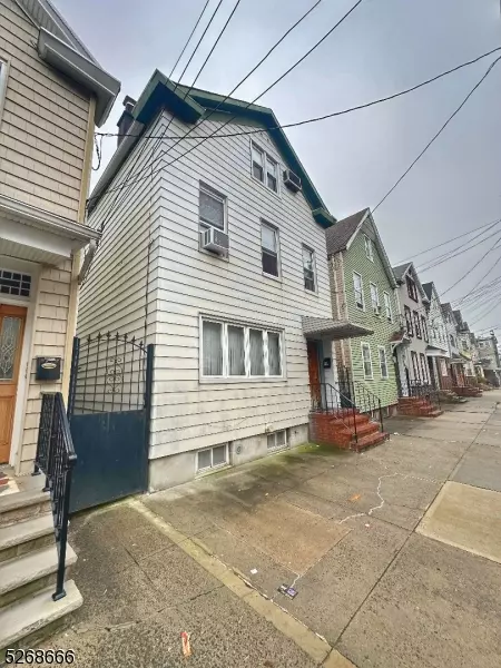 23 MARNE ST, Newark City, NJ 07105