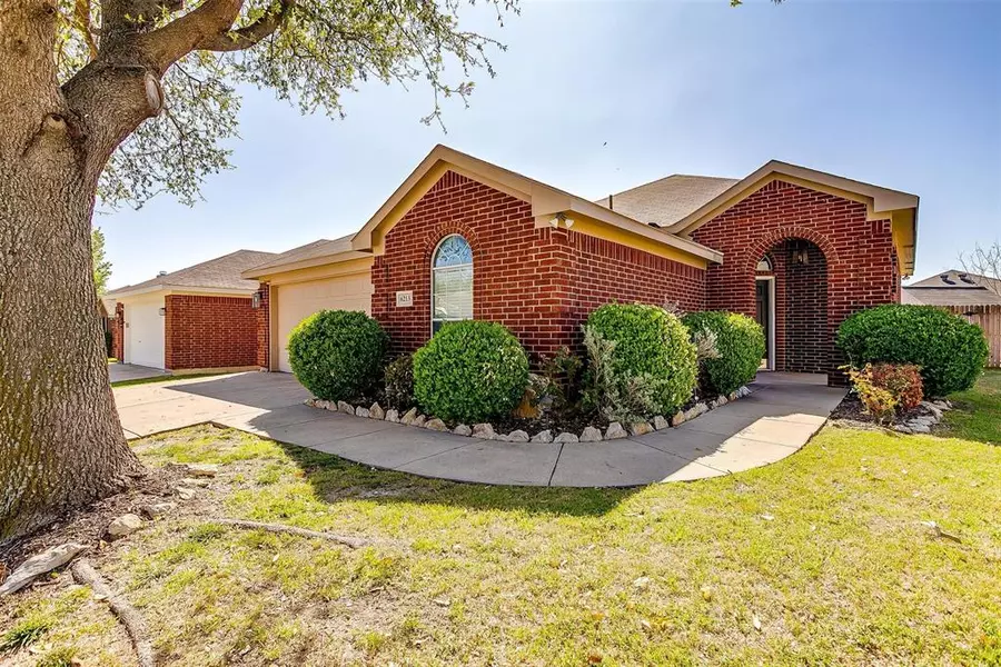 6213 Brooklynn Drive, Fort Worth, TX 76179