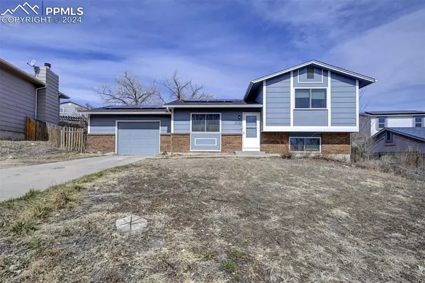 6930 Blue River WAY, Colorado Springs, CO 80911