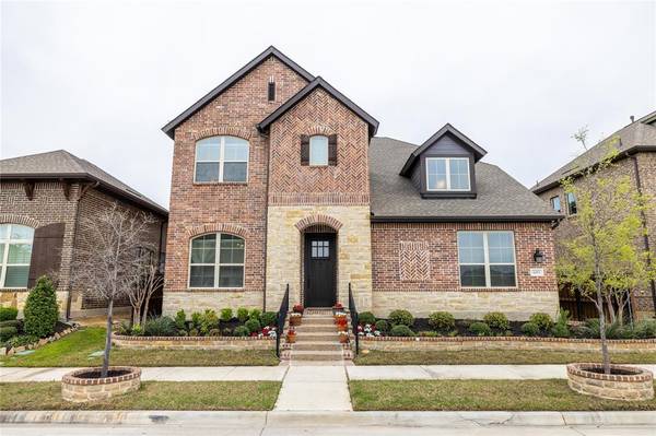 4401 Garnet Jade Drive, Arlington, TX 76005