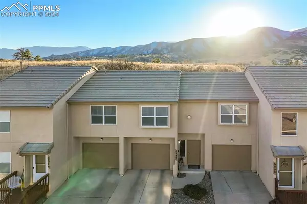 Colorado Springs, CO 80919,6982 Yellowpine DR