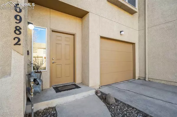 Colorado Springs, CO 80919,6982 Yellowpine DR