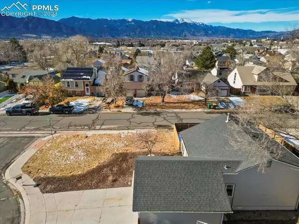 Colorado Springs, CO 80916,4310 Bowman CT