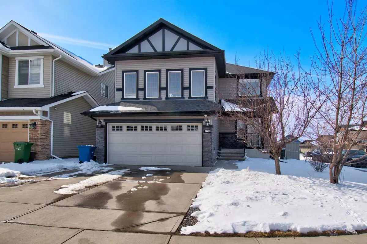 Airdrie, AB T4B 3J8,2753 Coopers MNR SW