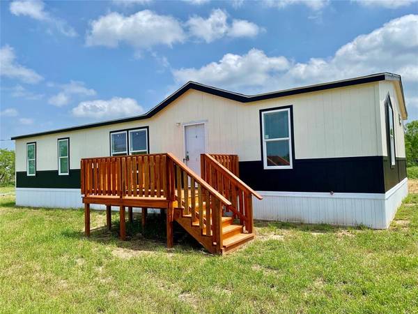 45 Archana Road, Mineral Wells, TX 76067