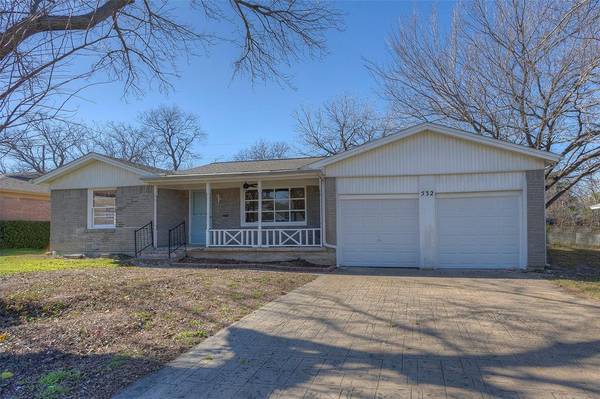 532 Kimbrough Street, White Settlement, TX 76108