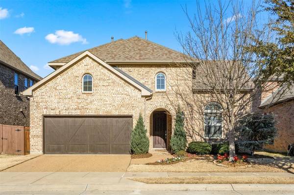 720 Raunald Drive, Lewisville, TX 75056