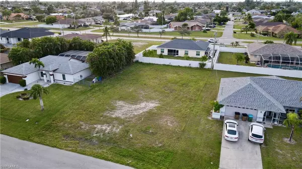 Cape Coral, FL 33990,2132 8th AVE