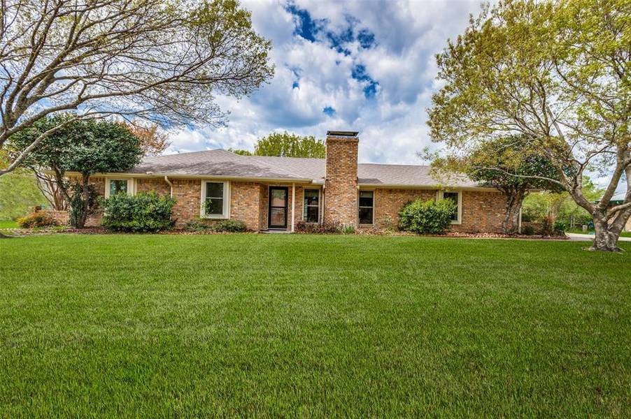 205 Prairie Creek, Red Oak, TX 75154