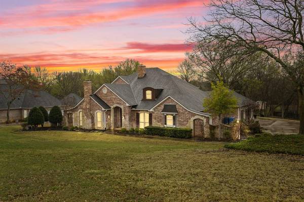 380 Creek Bend Drive, Aledo, TX 76008