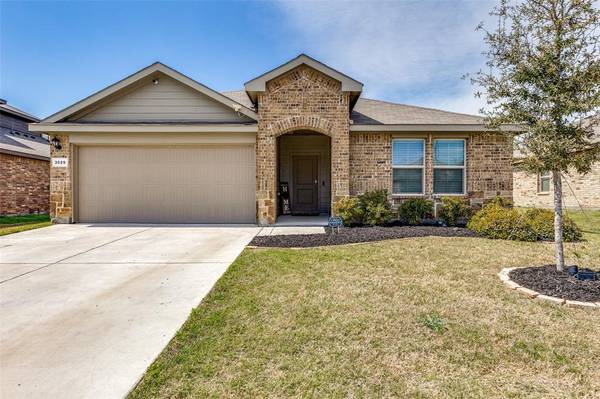 3029 Grand Gulf Road, Fort Worth, TX 76123