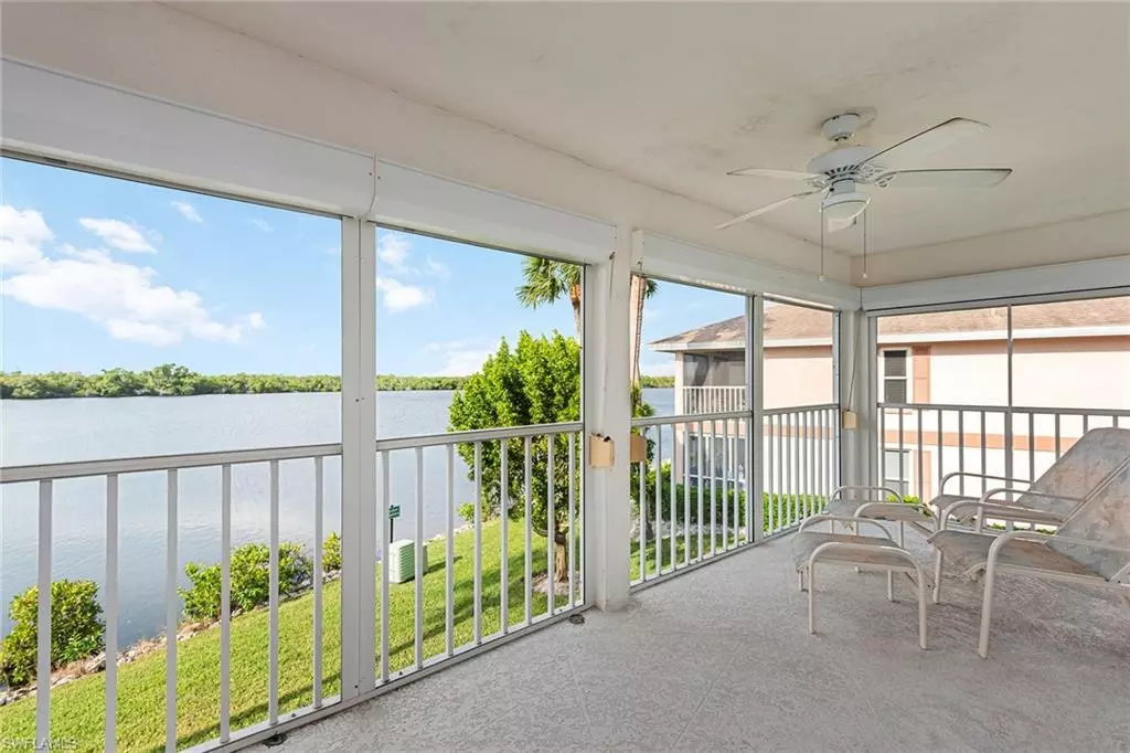 Naples, FL 34114,1015 Mainsail DR 115