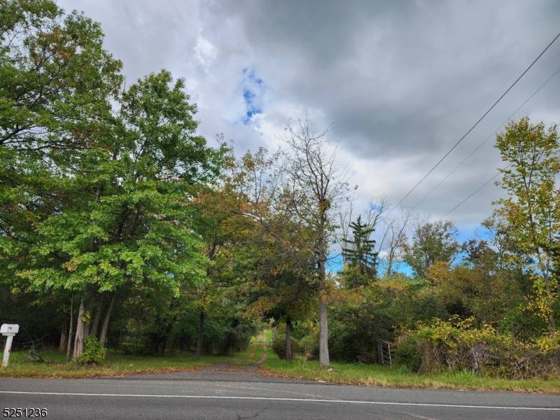 3241 Route 27, Franklin Twp., NJ 08823