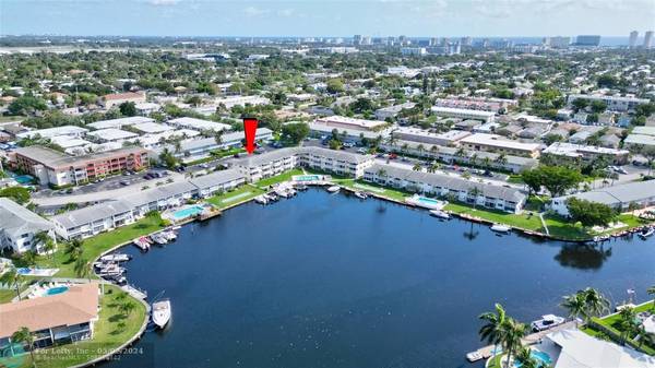 700 Pine Dr  #301,  Pompano Beach,  FL 33060