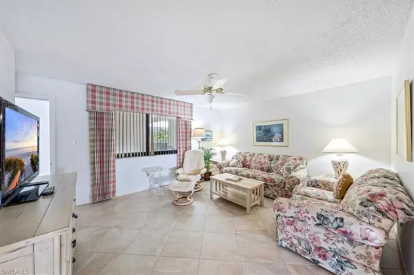 Naples, FL 34103,788 Park Shore DR D30