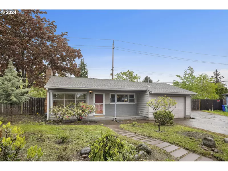 19 SE 93RD AVE, Portland, OR 97216