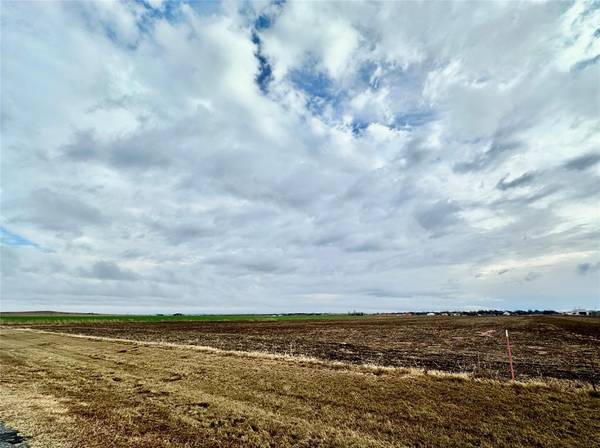 24131 E Harvest View Drive, Weatherford, OK 73096