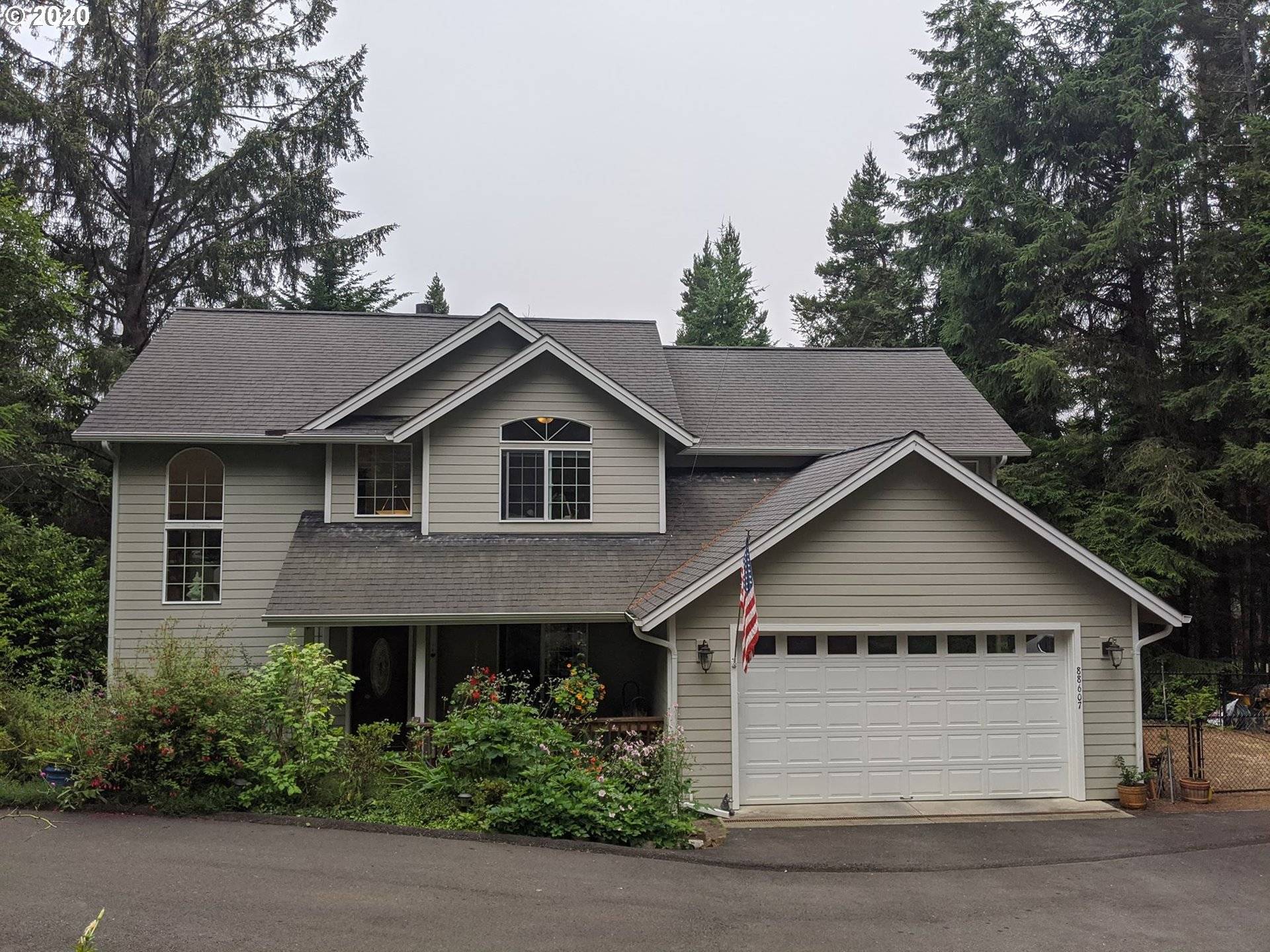 88607 COLLARD LOOP, Florence, OR 97439