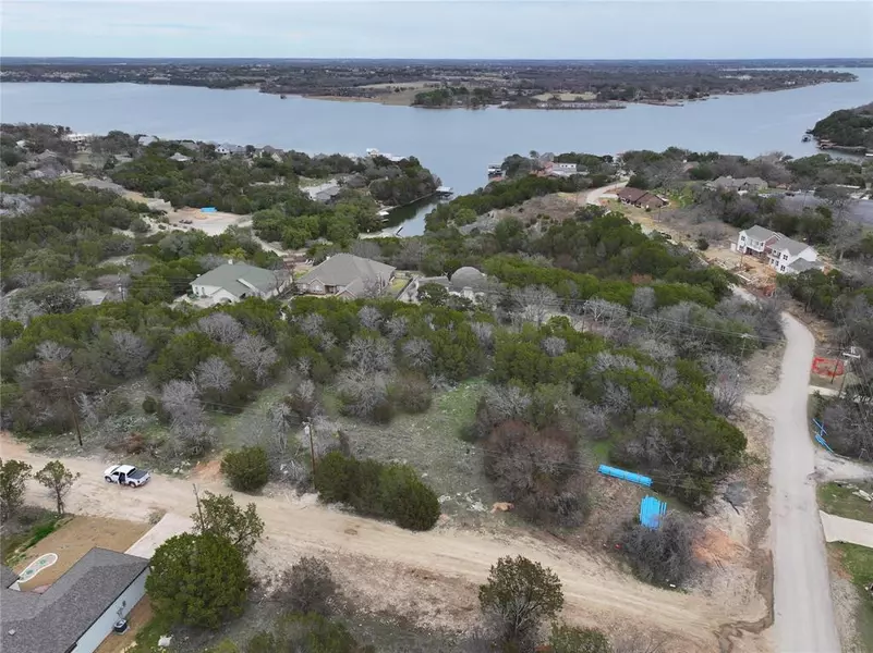 4607 Eagle Nest Court, Granbury, TX 76048