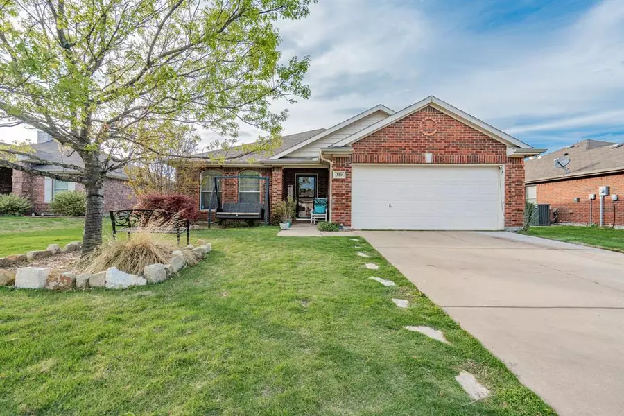 310 Long Prairie Drive, Forney, TX 75126