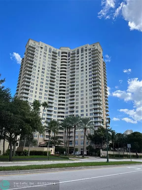 Aventura, FL 33180,19501 W Country Club Dr  #2514