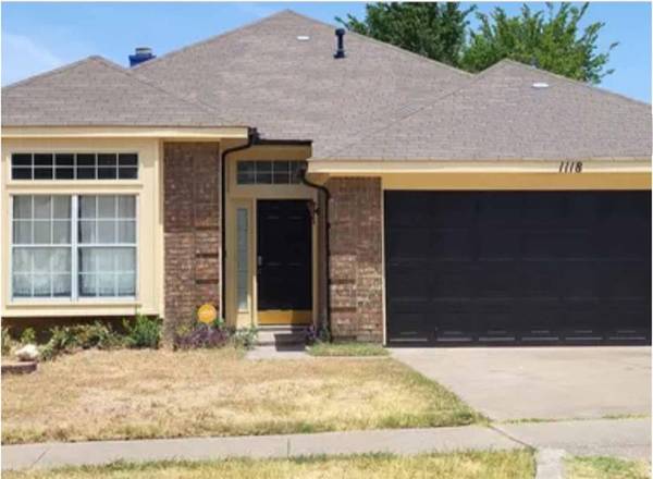 1118 Reitz Drive,  Cedar Hill,  TX 75104