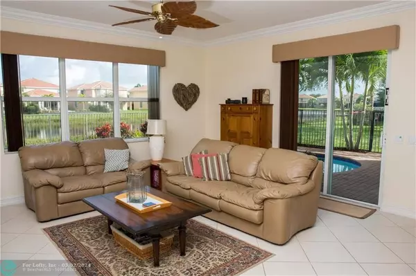 Boynton Beach, FL 33473,8248 Emerald Winds Cir