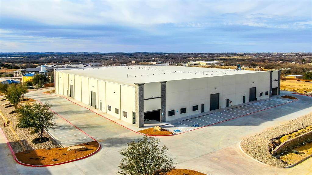 Hudson Oaks, TX 76087,140 Business Park Drive