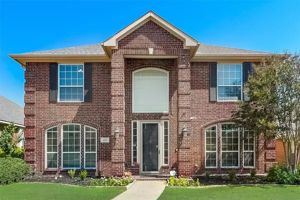 461 Crestview Point Drive, Lewisville, TX 75067