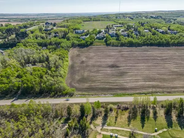 Rural Red Deer County, AB T4E 0Z9,38319 RR 270