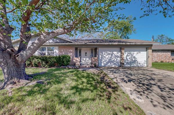 4011 Redstone Road, Denton, TX 76209