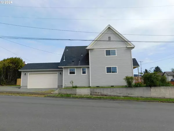 Myrtle Point, OR 97458,205 Maple ST