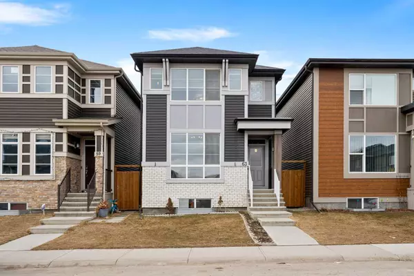 Calgary, AB T3N 1J5,63 Corner Meadows Villas NE