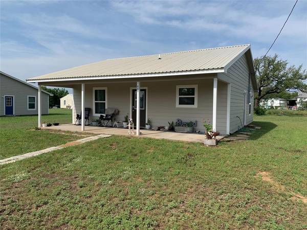 807 Hutchings, Goldthwaite, TX 76844