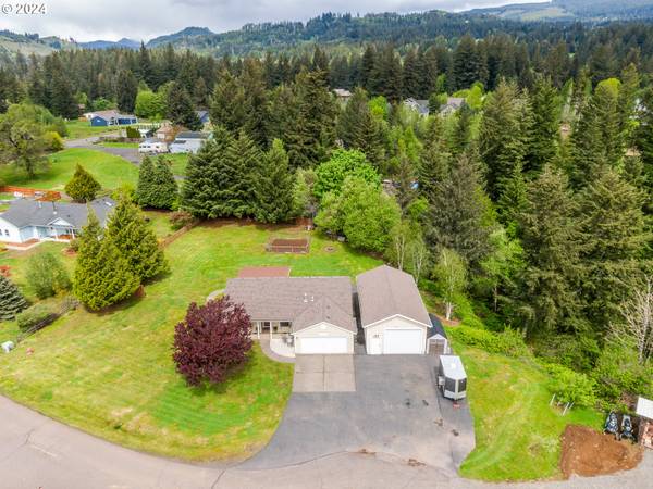 909 NW NICKLAUS CT, Stevenson, WA 98648