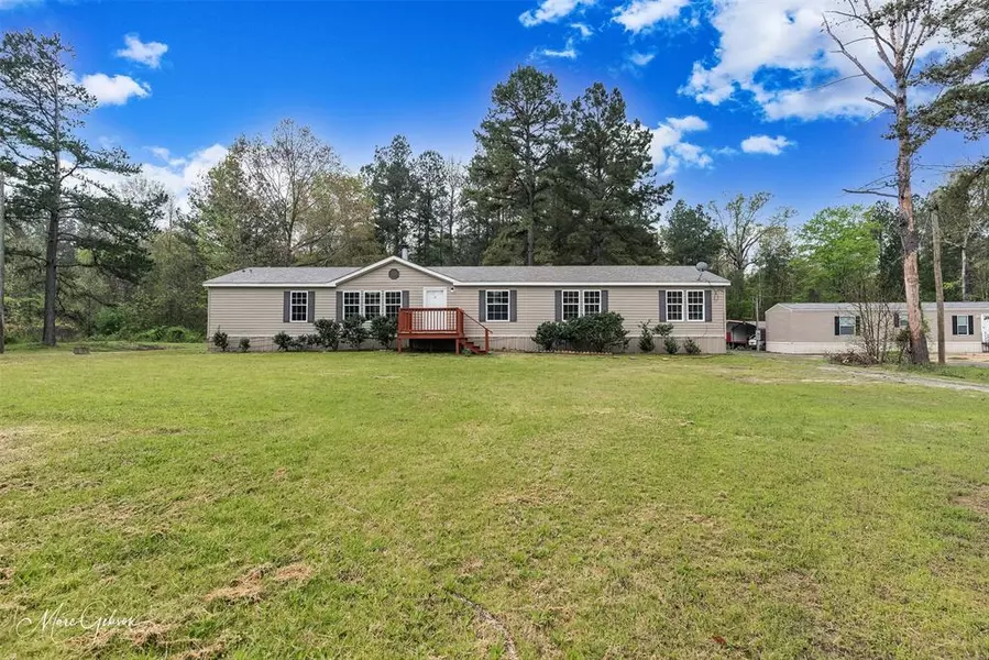 102 Shanee Drive, Gloster, LA 71030