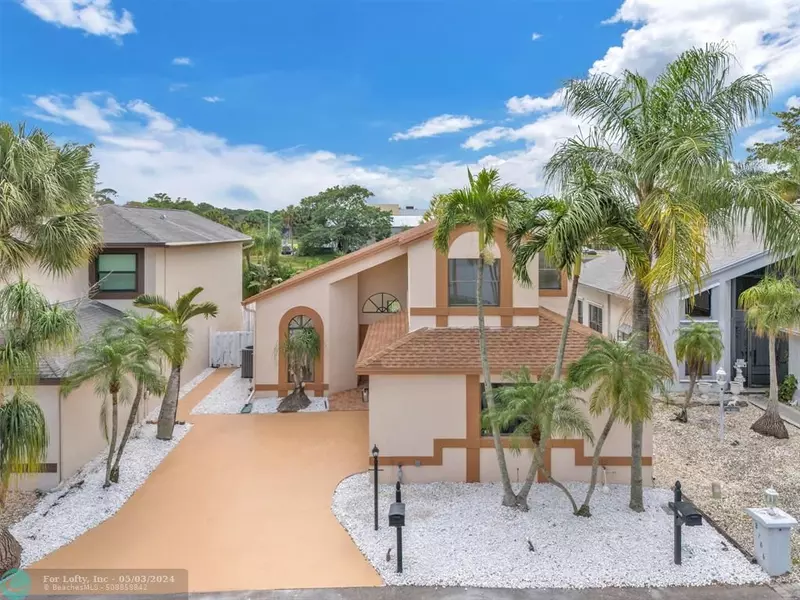 8694 Kimble Way, Boca Raton, FL 33433