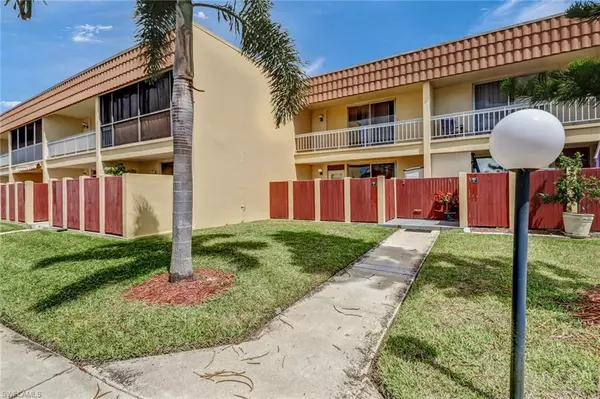 2913 Del Prado BLVD S A2, Cape Coral, FL 33904